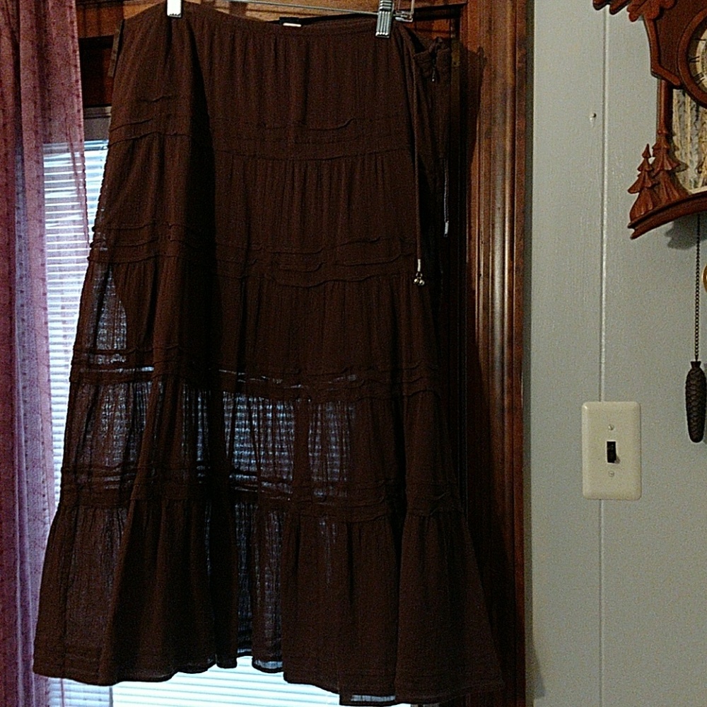 Gap chocolate brown peasant skirt